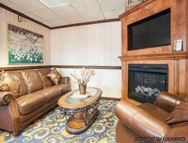 מלון Baymont By Wyndham Battle Creek/I-94 מראה חיצוני תמונה